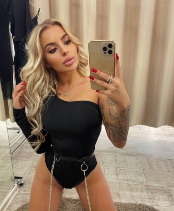 Анкета проститутки Полина - город Вилючинск, 22 года, №927